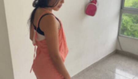 My friend caught me playing with my belly button and I ask her to trample my belly