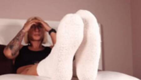Fuzzy Socks Removing - 4K MP4