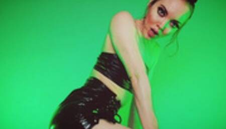 Spit Treats Anal Training