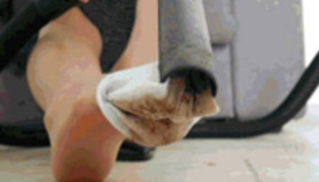 Vacuuming in white socks WMV(1920x1080)FHD