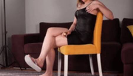 Indigo Flip Flop Play - 4K MP4