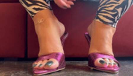 Juliette_RJ SEXY JOI wearing high heels mules and Zebra spandex, very hot stuff - FOR MOBILE DEVICES USERS - JOI - LONG TOENAILS - GREE NAILS - JOI MOVES - HIGHLY ARCHED FEET