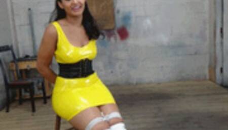 Little brown girl gags herself for her first upside-down suspension (WMV HD 8000kbps)