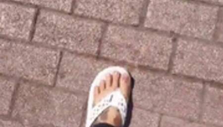 Avi Giantess Lola walks in flip flops Toe Wiggling