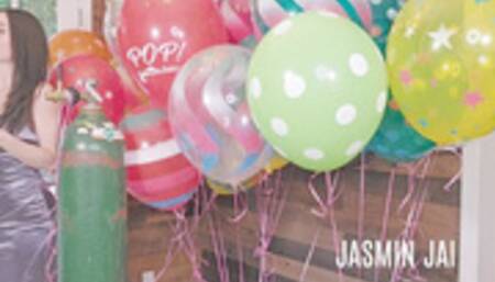 Behind The Scenes Helium Balloons