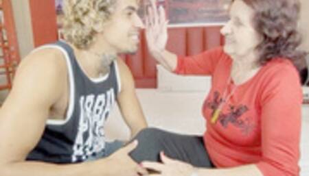 DELICIOUS HOT KISSES ON MY 75 YEARS OLD GIRLFRIEND - BY JUDITI AND JACK - FULL VERSION IN FULL HD