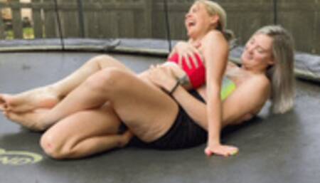 Kody Evans and Elizabeth's Trampoline Tickle Fight HD MP4