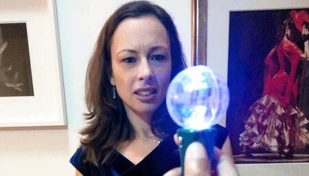 Art critic's preposterous performance