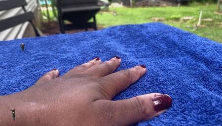 Tinies Playing on Giantess Hand 1080