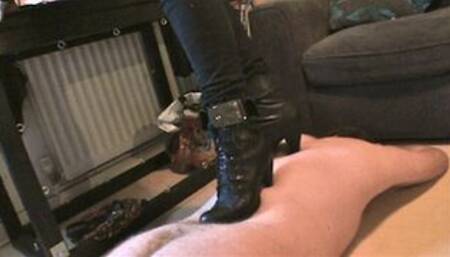 Trampling my slut slave - Governess Ely with slave 401 - MP4 Clip