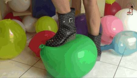 Balloon crush fun 28