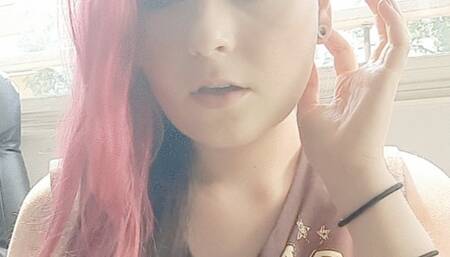 Reading my smoking jorunal as i enjoy a 100's cig