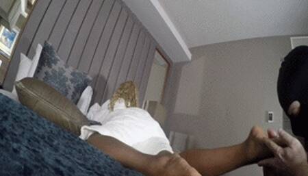 She only wants you for your tongue - Part One