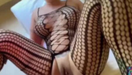 I'm coming oh! hot mexican betrays her best friend