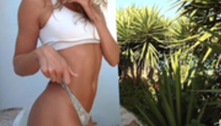 Outside Shower Fuck on Holidays - Amateur Couple LeoLulu