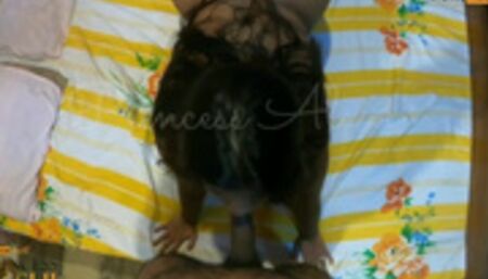 Sexy Milf StepAunty having sex with Her Stepboy පුංචිගේ මෝල් අමරුවයි,නංගියගේ අසහනයයි නිවාගන්න වෙලාව