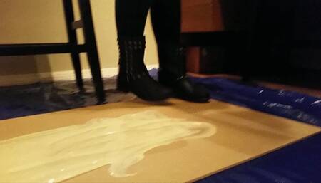 Jade Bunniii Stuck in Boots