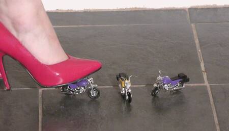 Harley Davidson Motorcycles CLOSE UP (4K)