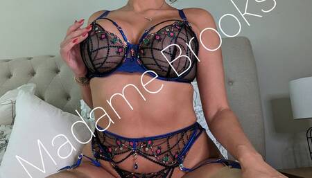 Nikki Brooks - Fucking My Number ONE Fan (1080-HD)