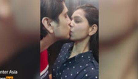 Stranger Girl Kissing Me In The Elevator & Fucked in her Hotel Room