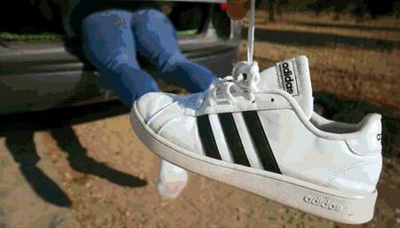 Shoe hunter again? AVI(1920x1080)FHD