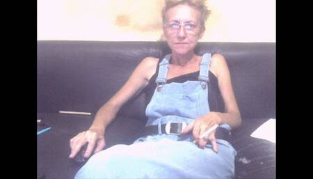 SMOKING IN JEANS FOR TODAY