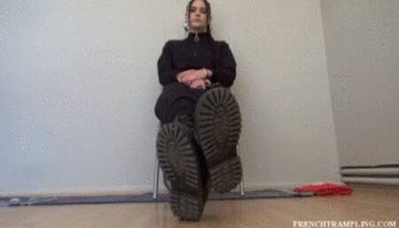 2247 Boots worship wih Jina