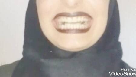 Cruching so hard seeds