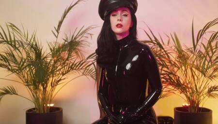 Mistress talks about the duties of a sissy slut (720p)