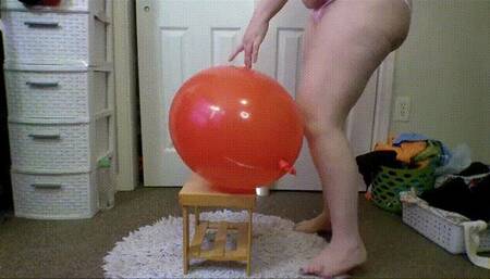 On A Stool: Red Punch Balloon (Pretty In Pink) (Second Camera)