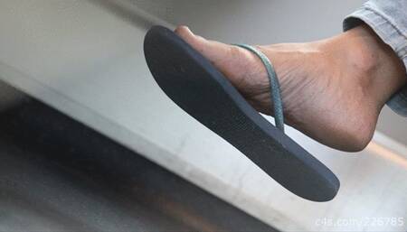 Candid dirty flip flops dangling, beauty candid foot fetish, watching moving her cute feet - 4k