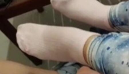 Socksjob with light blue socks (Onlyfans: Mistress Darkshine)