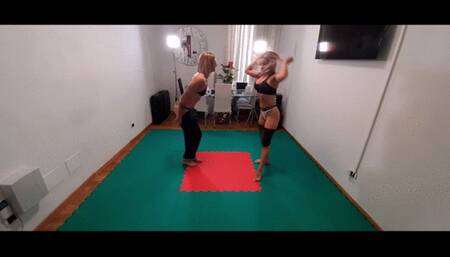 PAMELA STRONG VS SAMANTHA THE REVENGE , PART 2 : WRESTLING , HUMILIATION FOR LOSER