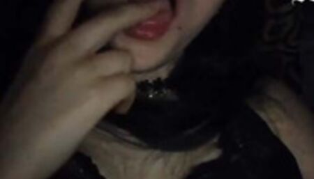 lil Slut Sexting and Send Nudes, (Add me @joyliii69)