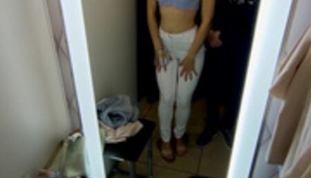 Which outfit did you like the most from all that you saw?)