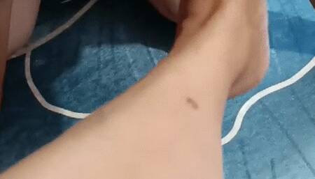 foot fetish, foot licking