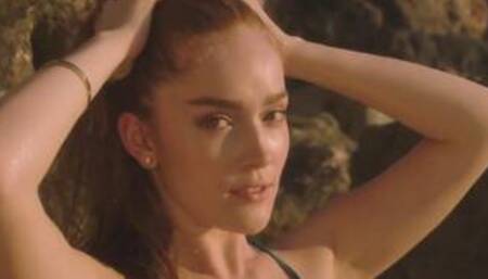 she loves giving herself to couples