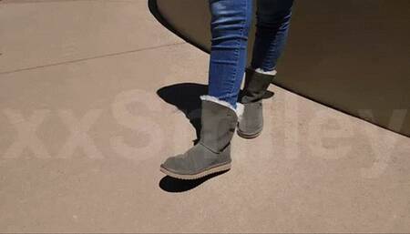 Uggs and Jeans in the fountain