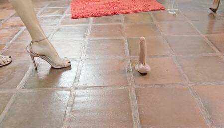 Katherine super sexy footjob with her dildo