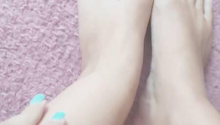 My beautiful feet and wrinkled soles for admiring