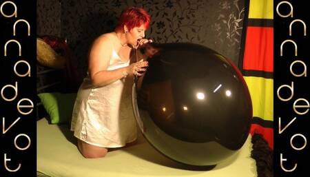 Annadevot - It takes a lot of air before it bursts