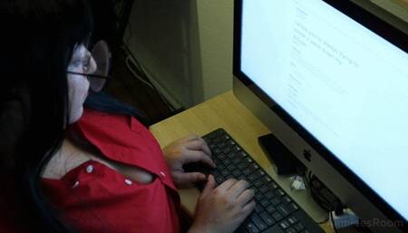 coworker keeps looking down my blouse