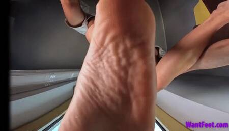 Girls Stomping Your Face - 4K MP4