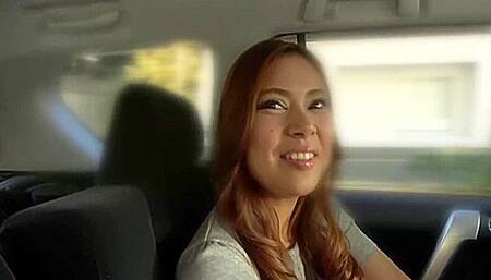 Hauru Yamaguchi & Shuri Hazuki - Watching Each Other Car Sex 2 P1
