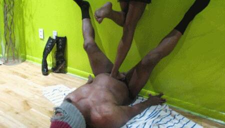 WOUNDED SCROTUM CRUSHING 2 SAMP