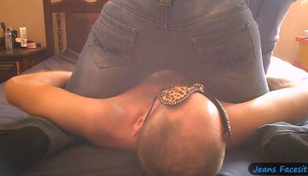 Jeans Facesitting 720p