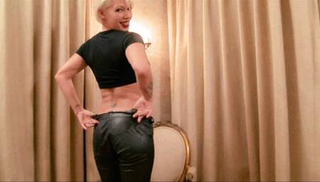 Bad Bad Step-Sister! HD