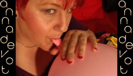 Annadevot - Lots of balloons, the different way to blow
