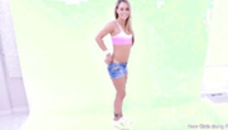 Hottest Babe squirts a lot of pussy cum on him