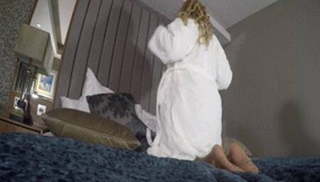 She only wants you for your tongue - Part Two